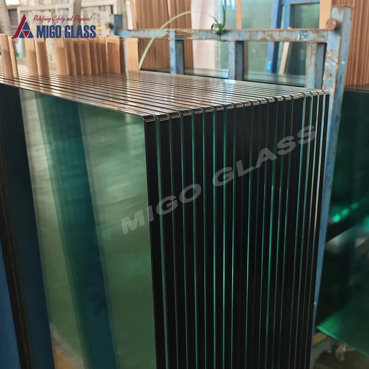 Ice Hockey Glass Barriers