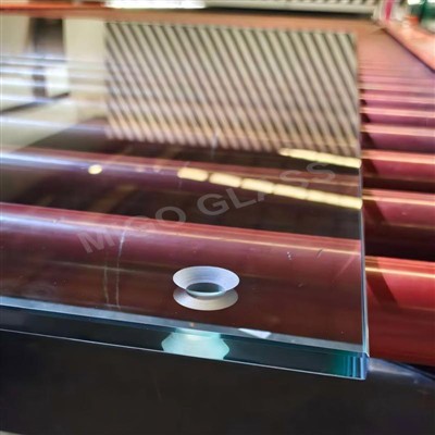 MIGO GLASS Is Processing 12mm Tempered Padel Court Glass For German Client